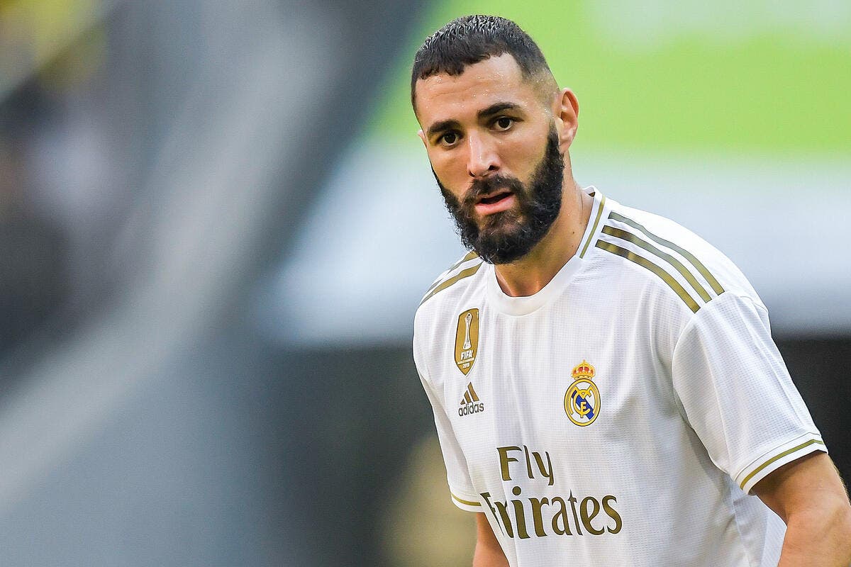 Madrid : Karim Benzema aura un contrat en or jusqu'en 2022 - Foot 01