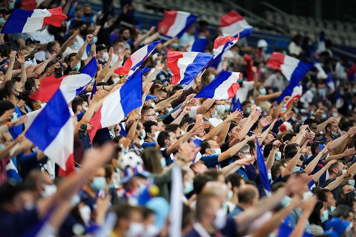 Ligue des champions : la finale délocalisée de Saint-Pétersbourg au Stade  de France