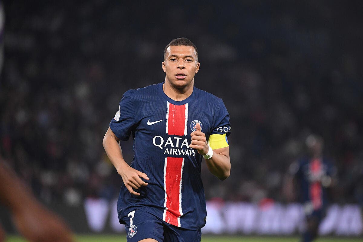 Après le PSG, la France bloque aussi Mbappé thumbnail