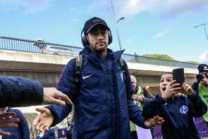 PSG : Paris dit oui au départ de Neymar, Pierre Ménès est dépité