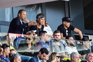 PSG : Neymar restera à Paris, son père siffle la fin du mercato bidon