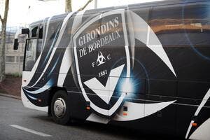 Covid-19 : Le bus de Bordeaux prêté pour déplacer des soignants