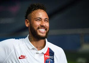 PSG : Le but incroyable de Choupo-Moting, Neymar ne s'en remet pas
