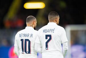 PSG : Mbappé et Neymar obligent le Qatar à changer de stratégie