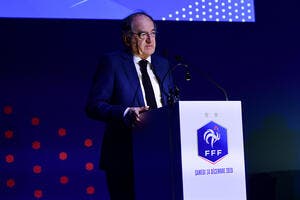 FFF : Noël Le Graët suspend tout le football français !