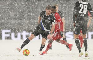 All : Le Bayern Munich tenu en échec sous la neige
