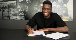 PSG : Abdoulaye Kamara rejoint Dortmund à 16 ans
