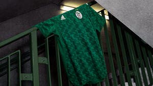 Photo : L'Algérie dévoile son nouveau maillot