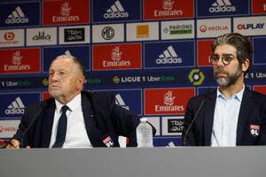 OL : Juninho pique sa crise, Jean-Michel Aulas accusé