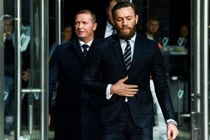 Conor McGregor oublie Abramovitch, Chelsea et son permis de conduire