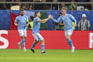 Man City gagne la Supercoupe d'Europe au bout du suspense