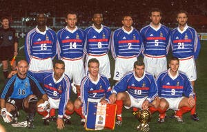 Zidane célèbre France 98, Dugarry et Deschamps la guerre est finie