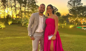 Neymar trompe sa femme enceinte, son père le félicite