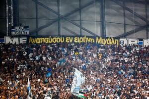 OM : Les supporters grecs arrivent, tout le monde rigole