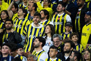 Turquie : Les U19 puis le forfait, Fenerbahçe offre un trophée à Galatasaray