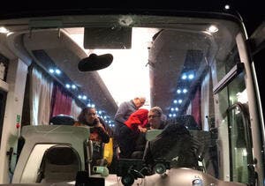 Un bus niçois attaqué à Lyon, la ministre va frapper