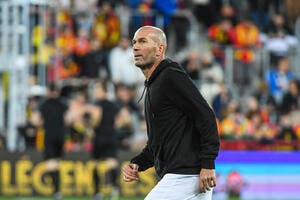 Zidane dégoûté par la France, il repart en Espagne