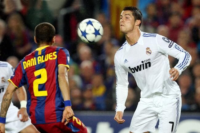 Cristiano Ronaldo vise son 100e but au Real contre le Barça