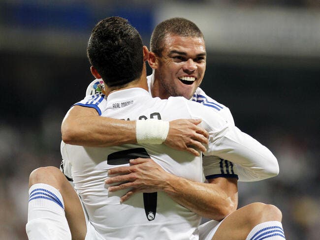 Chelsea se fait rembarrer par Coentrao et vise Pepe