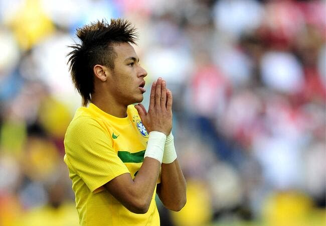 Neymar calme les ardeurs du Real et du Barça