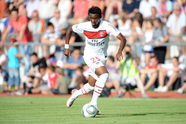 Kombouaré met sept joueurs à l’écart au PSG