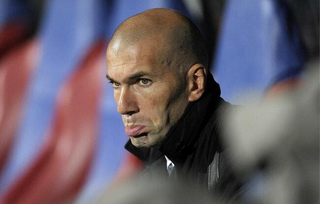 Zidane aimerait la jouer « comme Leonardo » au Real