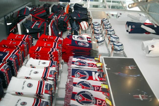 Le PSG totalement débordé par la vente de ses maillots