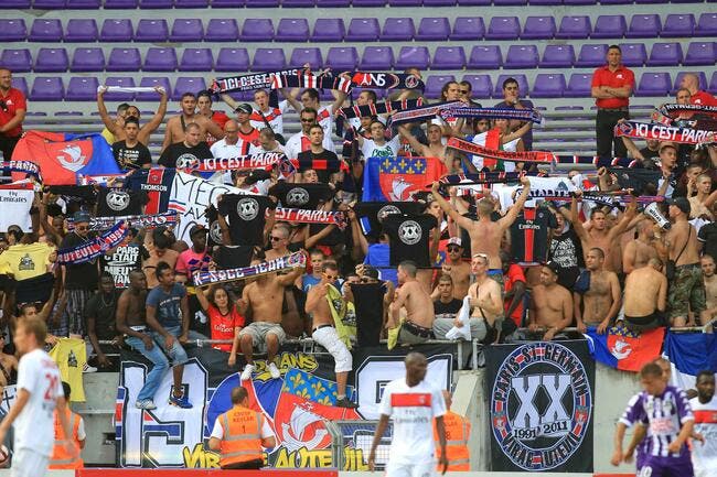 Une centaine de supporters du PSG défient le club à Ajaccio