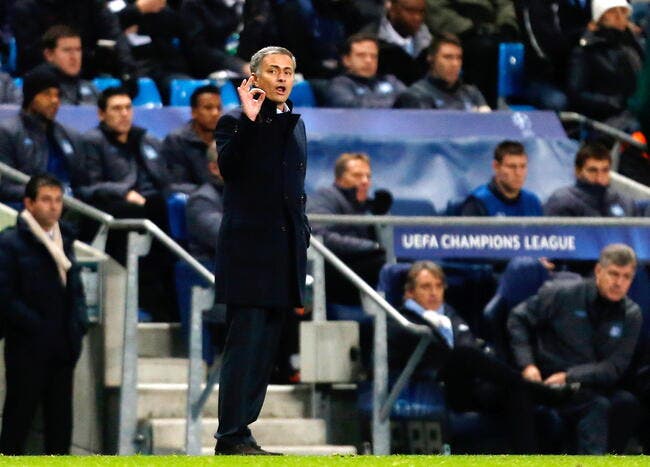 Mourinho réfléchirait à une proposition du PSG !