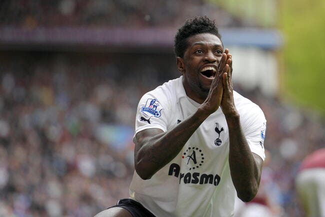 Adebayor signe définitivement à Tottenham (Juillet 2012)