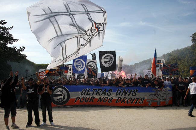 Un millier d'Ultras ont manifesté à Montpellier