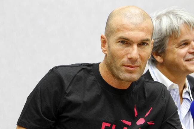 Zidane place des billes dans un club de CFA