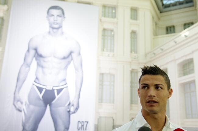 Cristiano Ronaldo plus fort que Twitter et Facebook