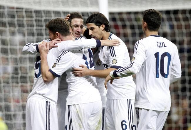 Le Real Madrid humilie Valence chez lui