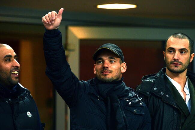 Officiel : Sneijder signe pour Galatasaray