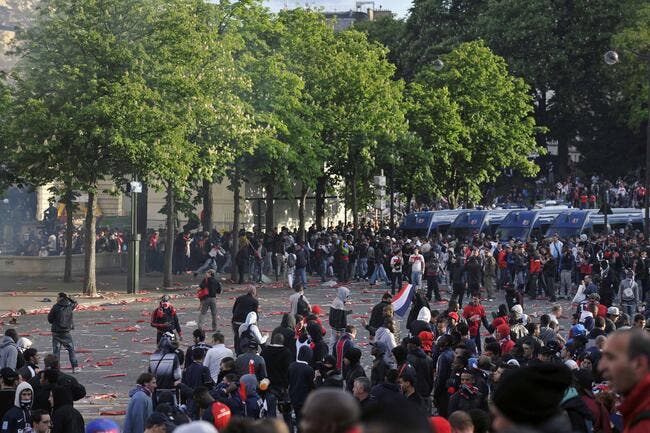 Huit Ultras du PSG interpellés après les incidents du Trocadéro