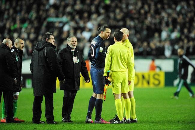 Ibrahimovic a conseillé à l'arbitre d'ASSE-PSG de se calmer