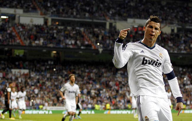 Cristiano Ronaldo au PSG et même Larqué applaudit