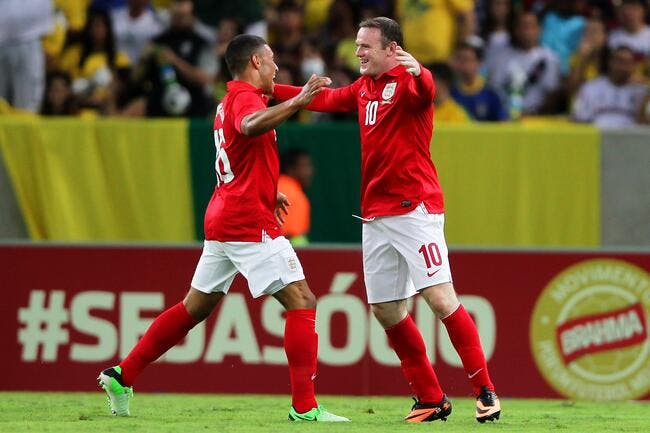 Thiago Silva explique pourquoi il voulait Rooney au PSG