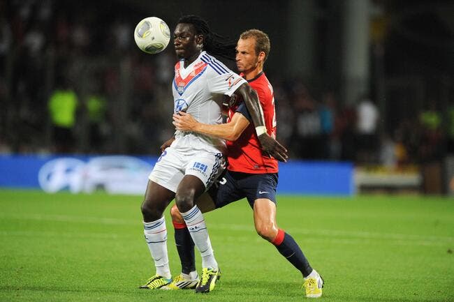 Bafé Gomis rappelle que l'OL ne défie par Monaco et le PSG