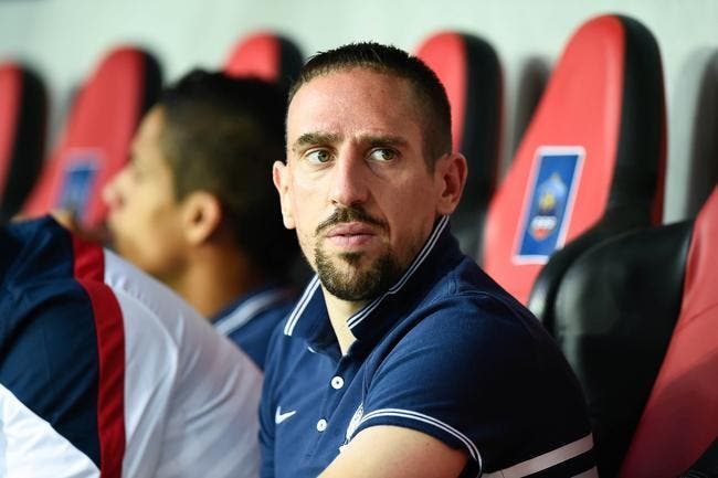 Officiel : Ribéry annonce qu'il ne jouera plus en équipe de France !