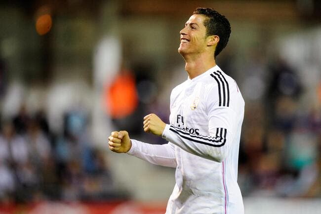 Cristiano Ronaldo proclamé Ballon d'Or...par Bernabeu