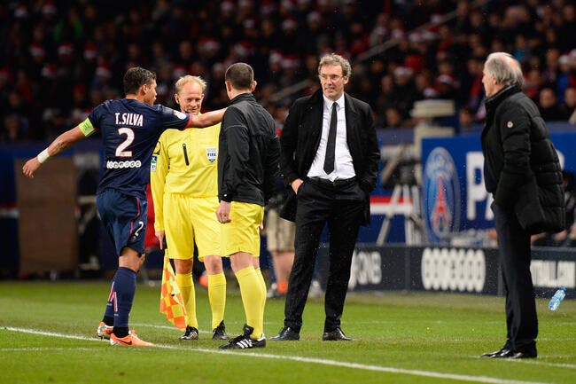 Thiago Silva urge le PSG à prolonger Laurent Blanc !