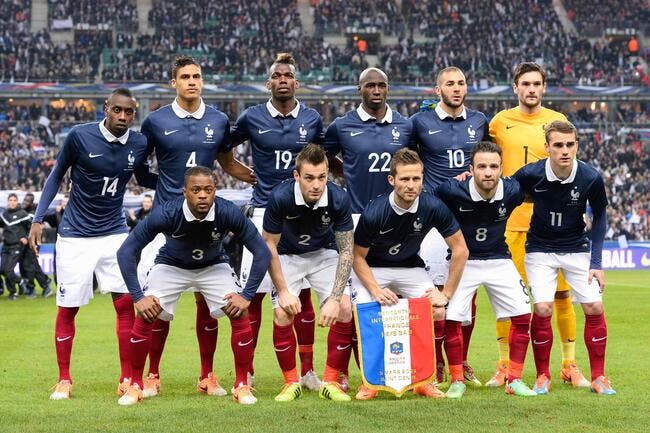 Avec Ribéry, Benzema et Lloris, la France croit - un peu - aux Bleus