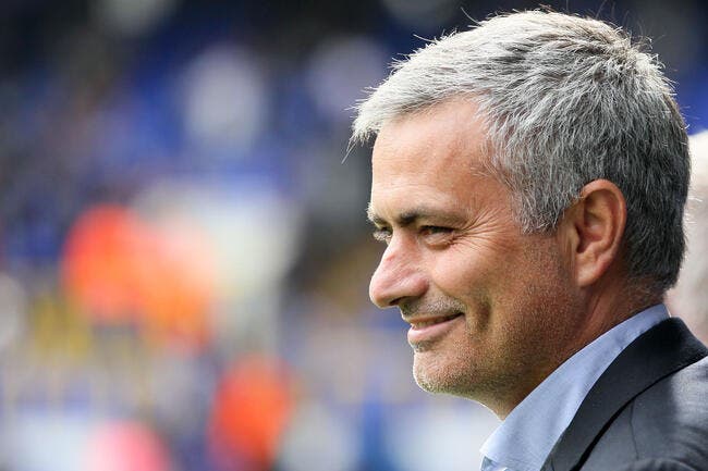 Mourinho calme les tensions avec Hazard à Chelsea