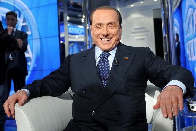 Milan AC : Berlusconi fait ses adieux, 30 ans après avoir acheté le club
