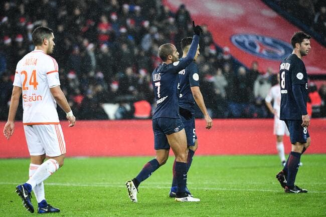 PSG : Lucas : « On reste Paris, on reste fort »