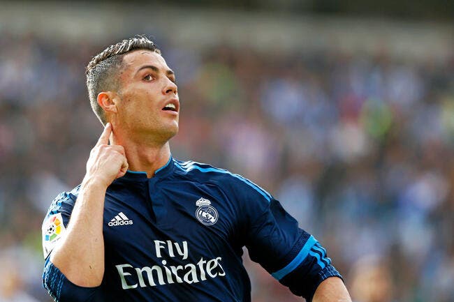 Cristiano Ronaldo traité de « d'îcône des slips » par Pascal Praud