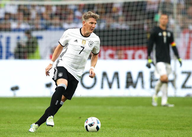 Euro 2016 : Schweinsteiger titulaire contre la France
