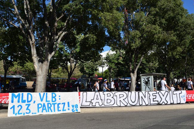 OM : « Labrunexit », les supporters marseillais manifestent à l'Euro